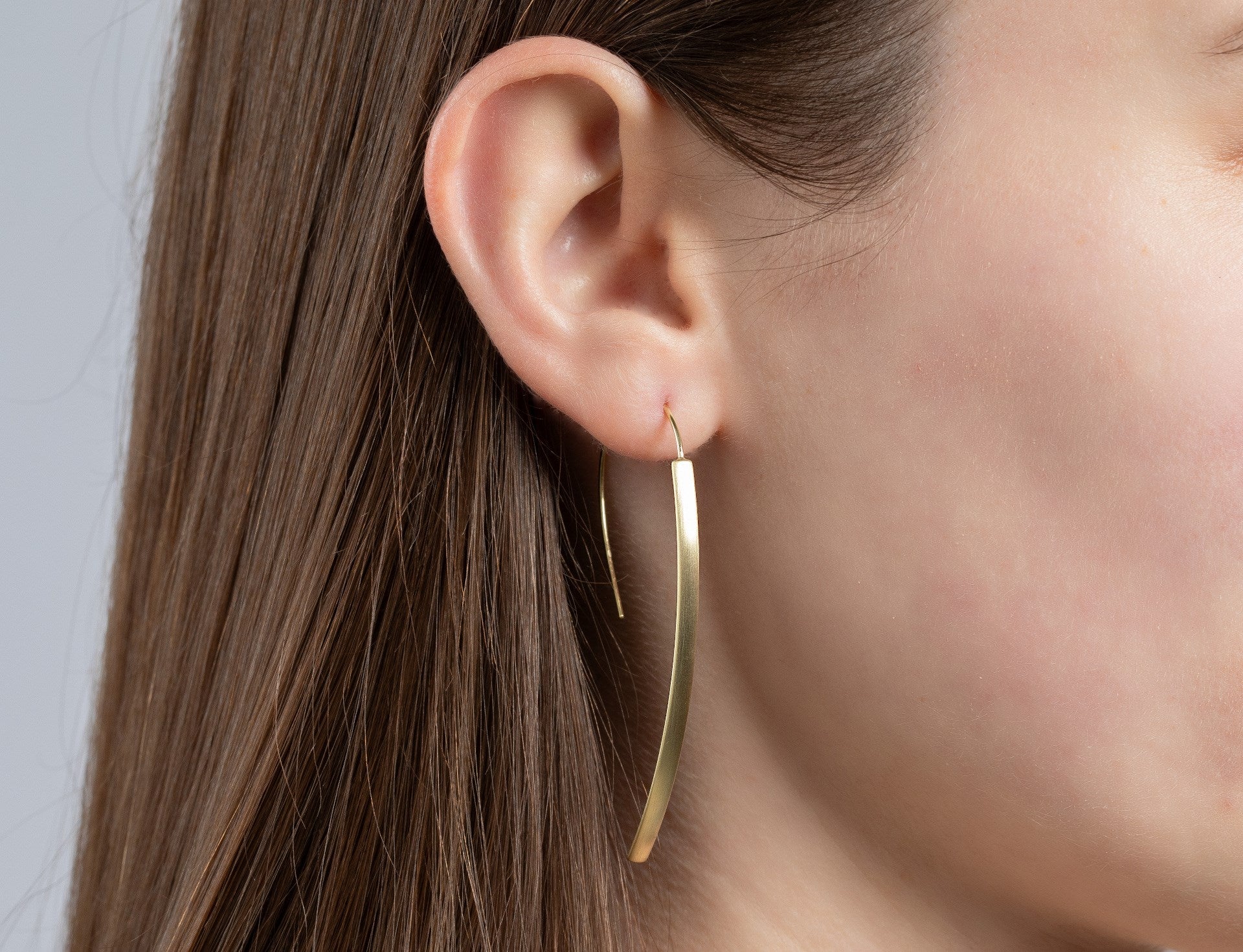 925/- earrings, gp satin