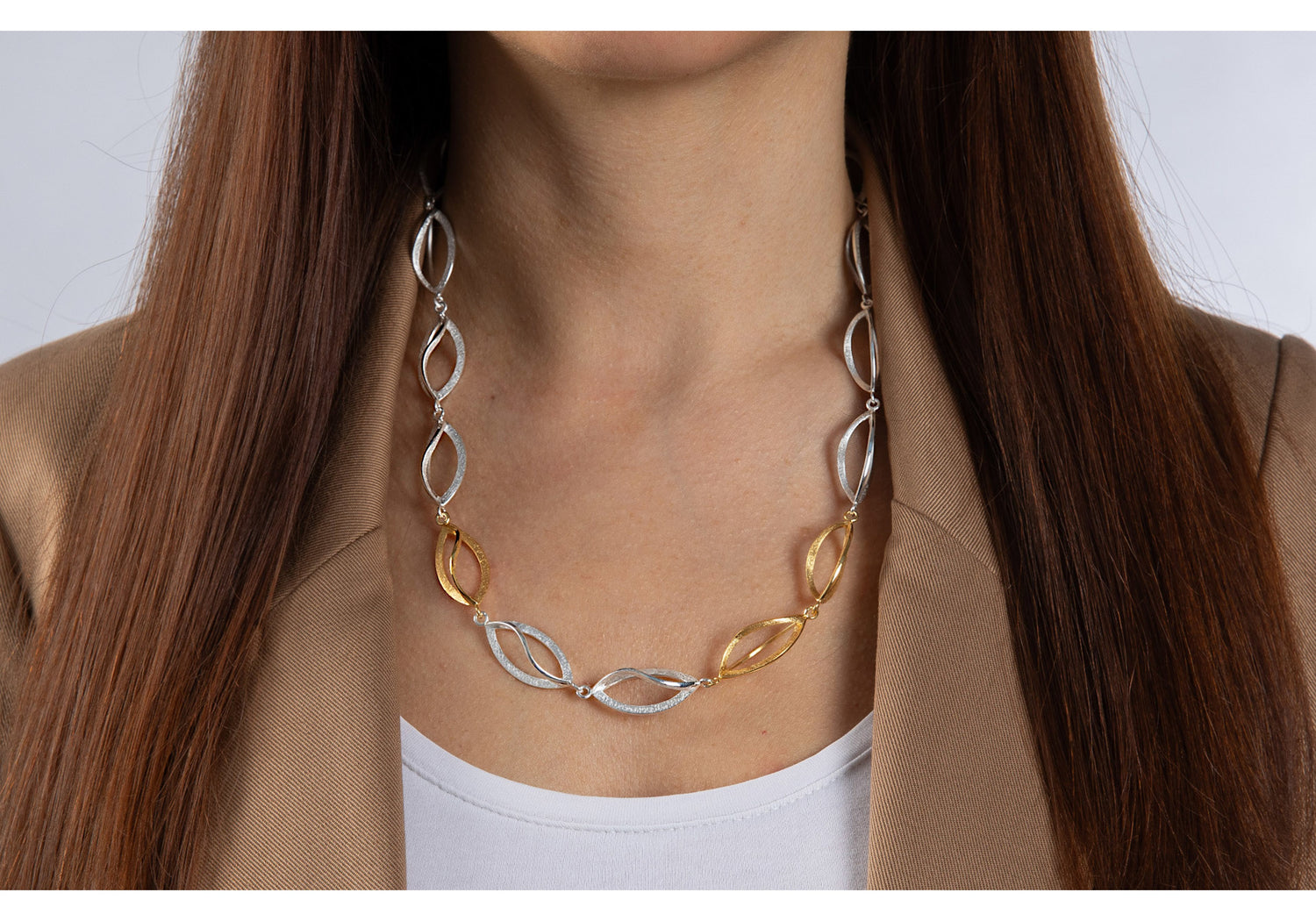 925/- Collier, teils fg gebürstet, 48cm + 3cm - Nicht rhodiniert