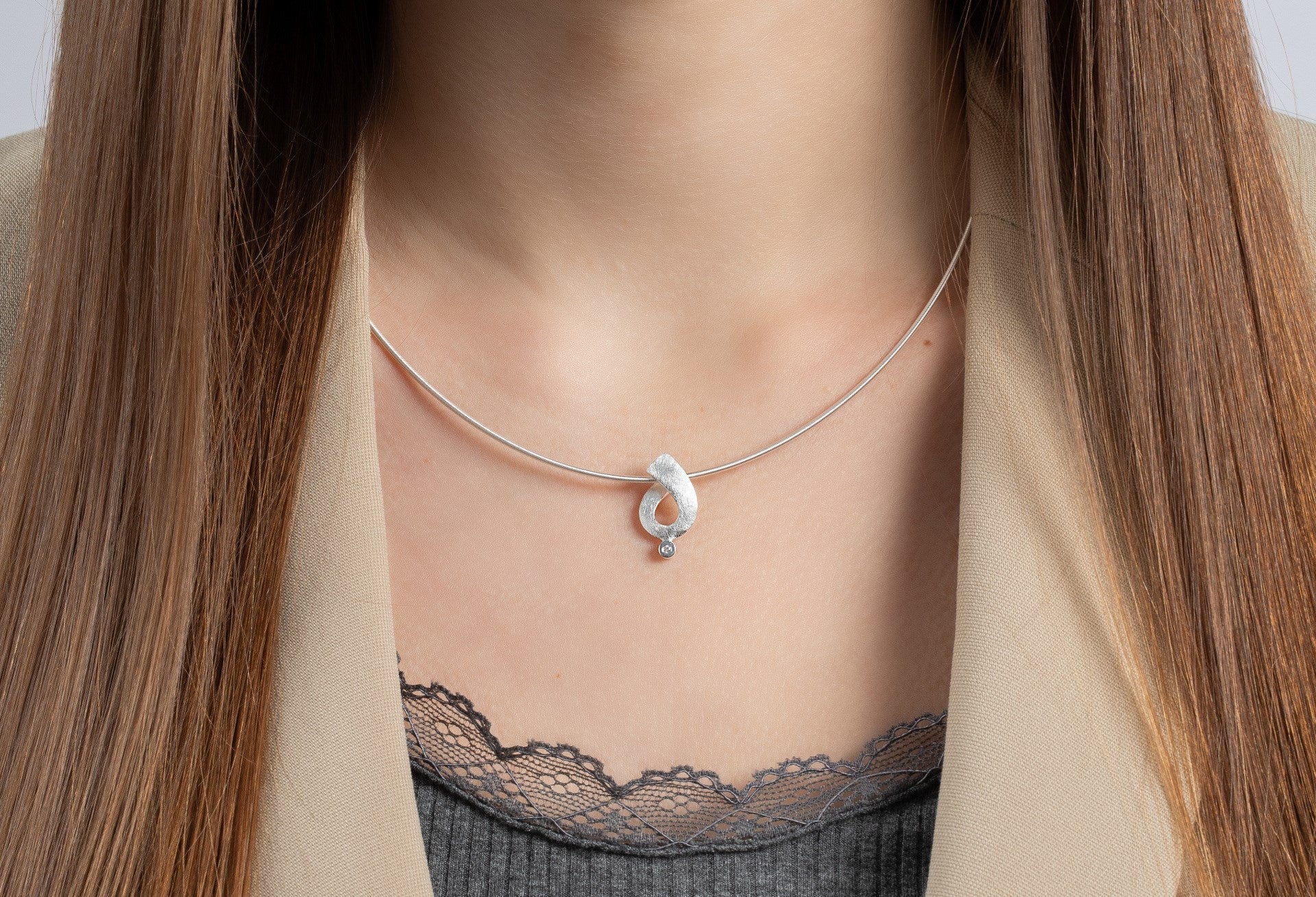 925/- Anhänger gebürstet, Brillant 0,02ct W-SI