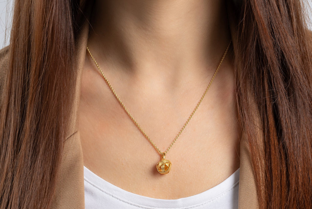 925/- pendant, gp scratch/pol.