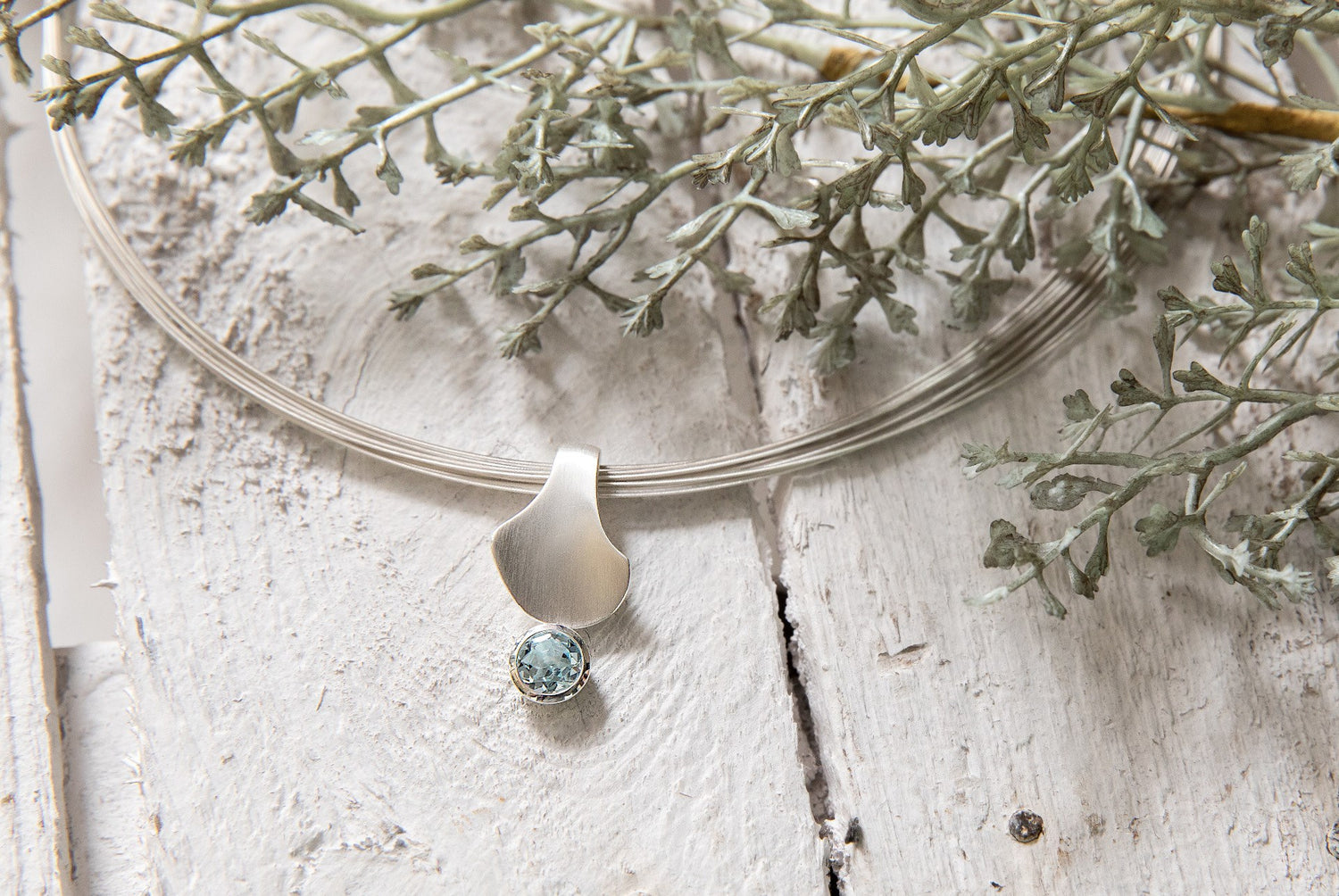 925/- Anhänger matt/glänzend, Blautopas 1,08 ct - Nicht rhodiniert