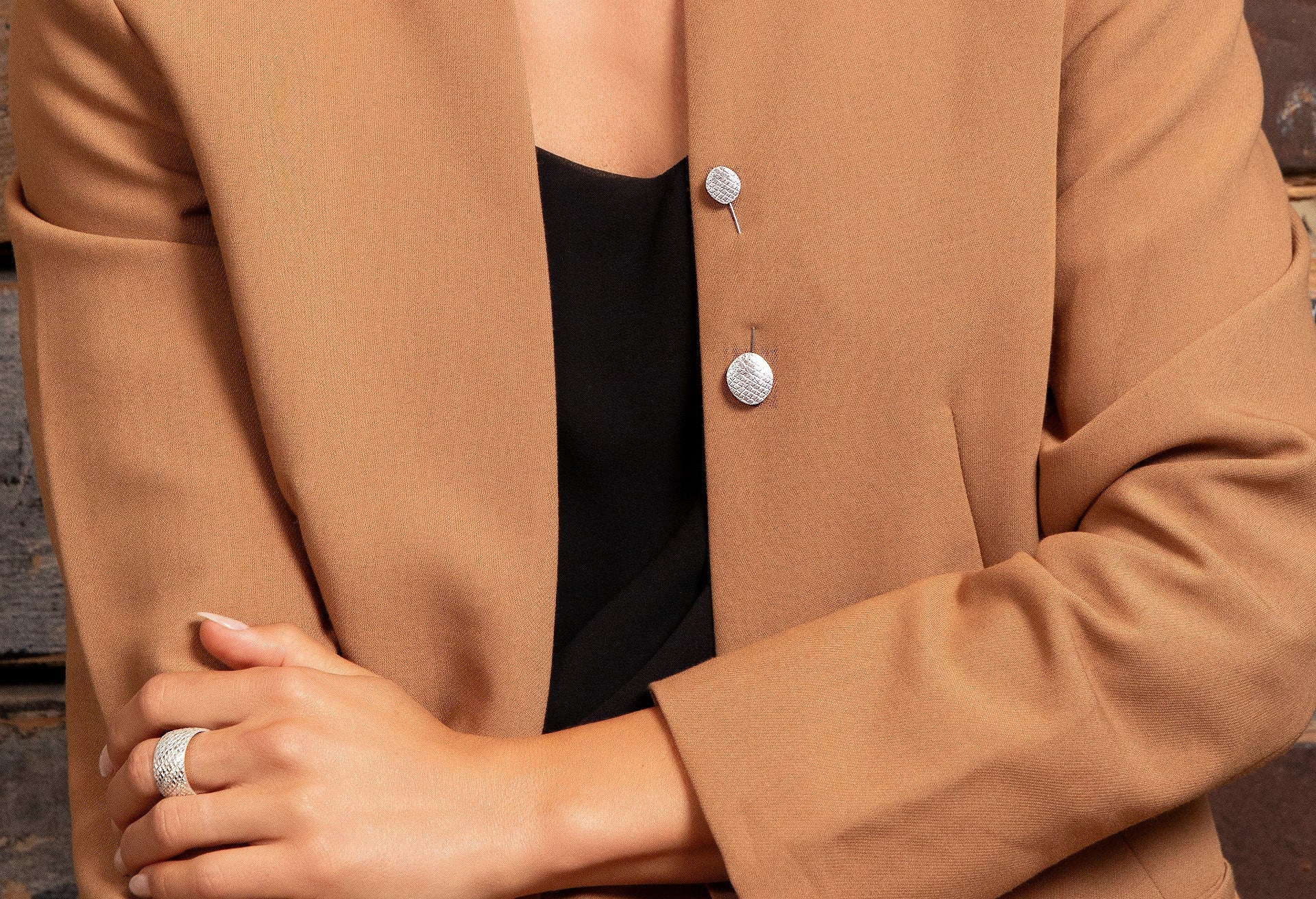 925/- Brooch specially structured, steel pin