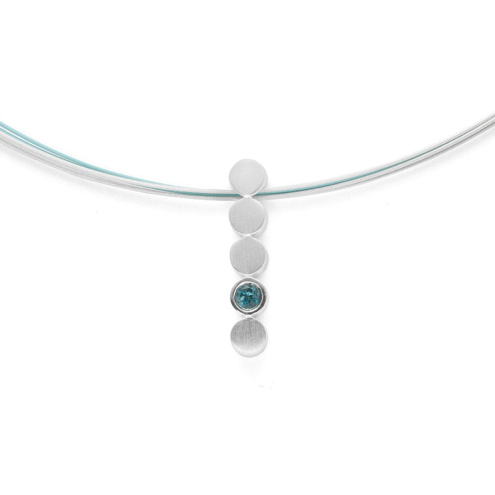 925/- Vedhæng mat/blank, blå topas 0,14ct