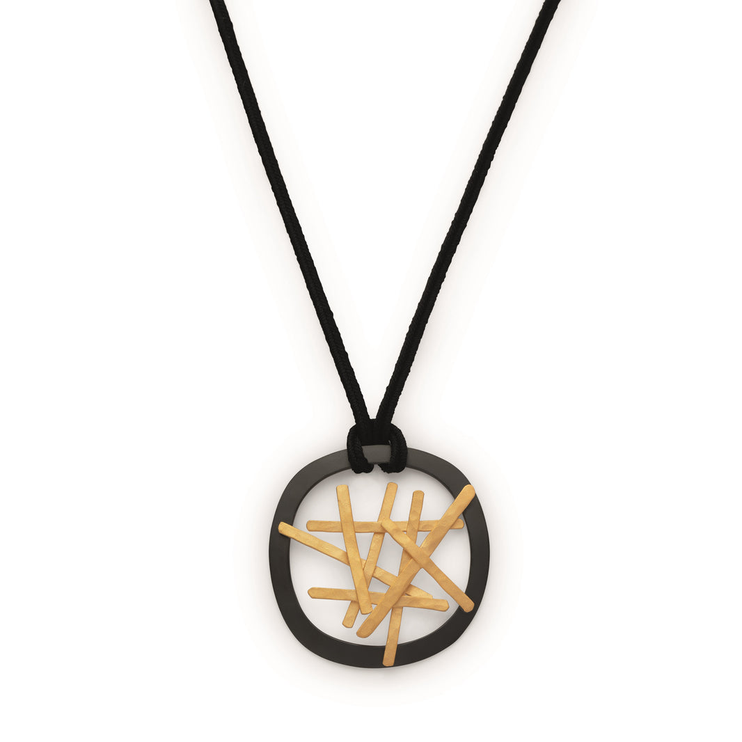 925/- pendant, partly gold-plated,black-rh,matt