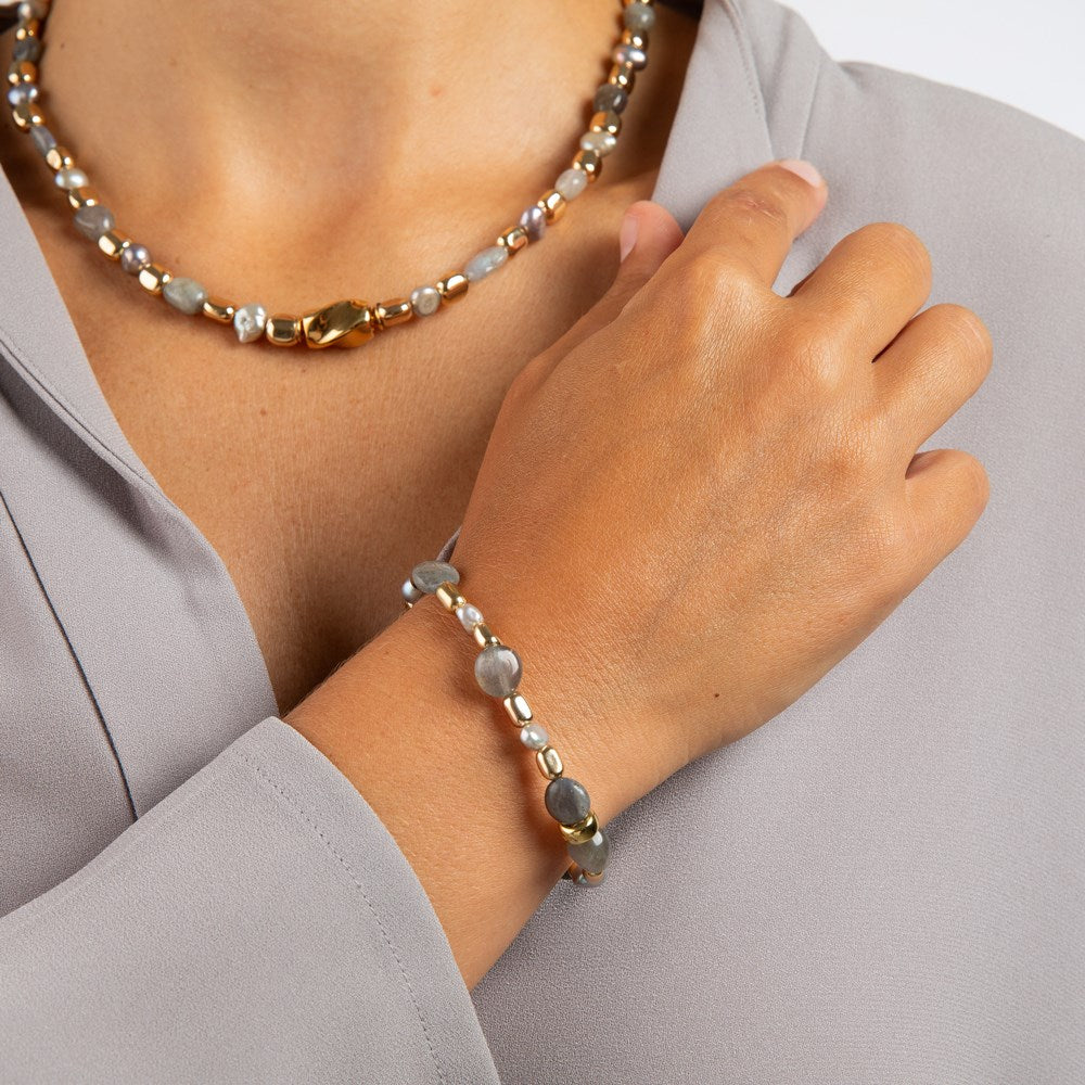 Grey FW, goldp. Hematite, labadorite bracelet