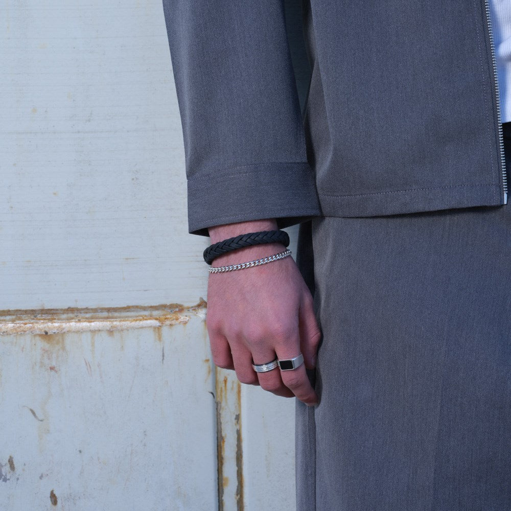 SON steel ring with black agate