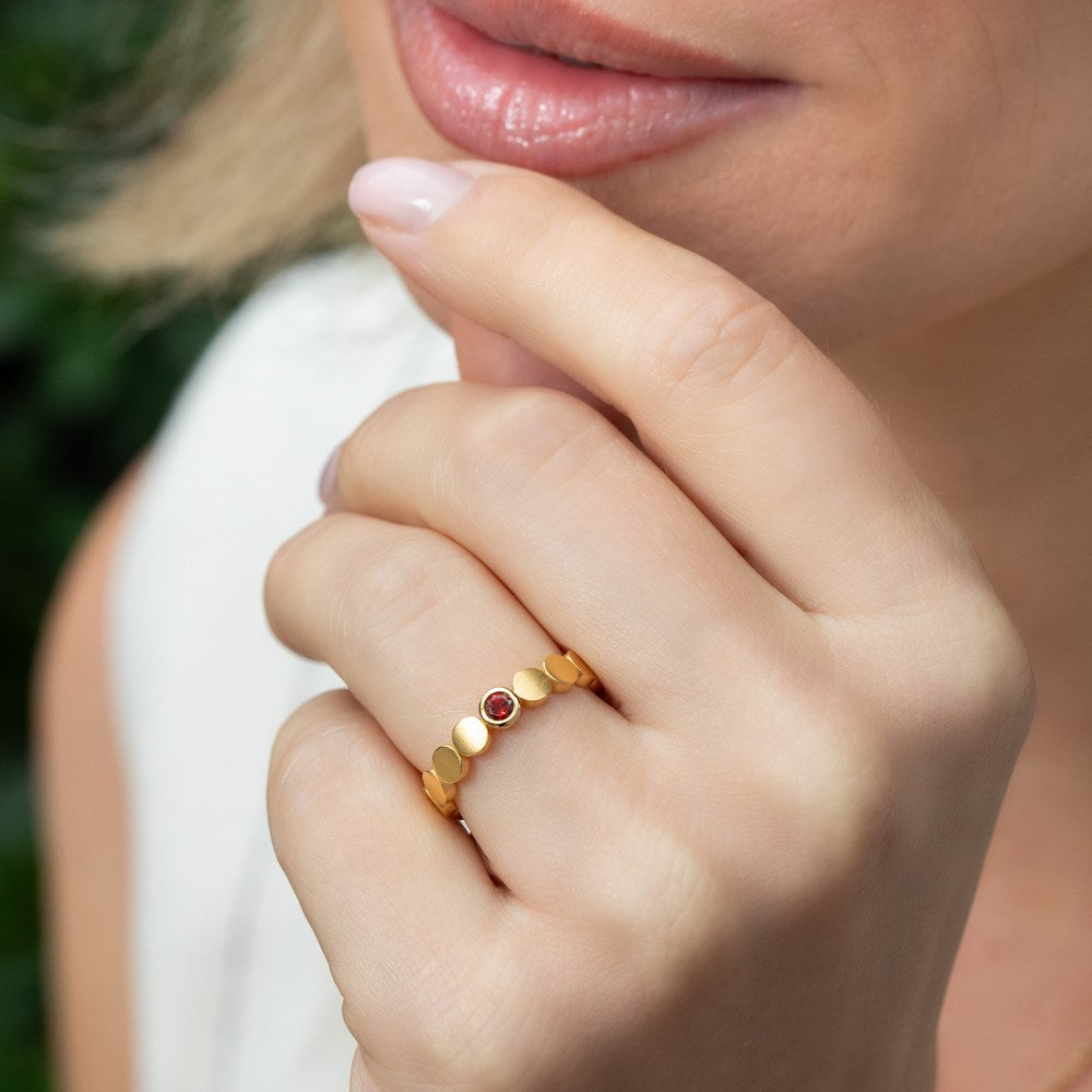 925/- Ring, fg matt/glossy, Garnet 0.15ct