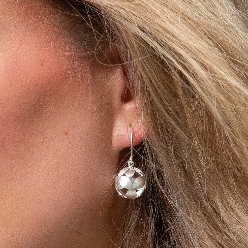 NOK 925 earring matt/glossy