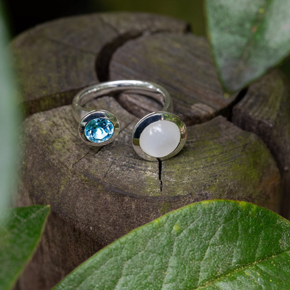 925/- ring matt/pol., blue topaz, moonstone