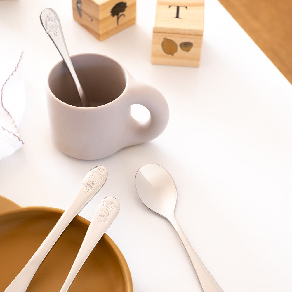 Stainless steel cutlery