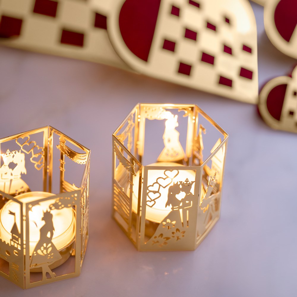 2pcs Candleholder/The prinsess and the Pea/18k