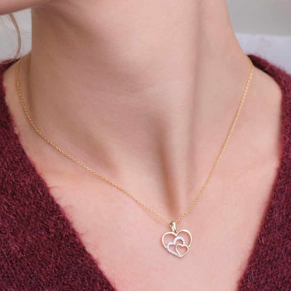 8ct. gold pendant heart w. cz