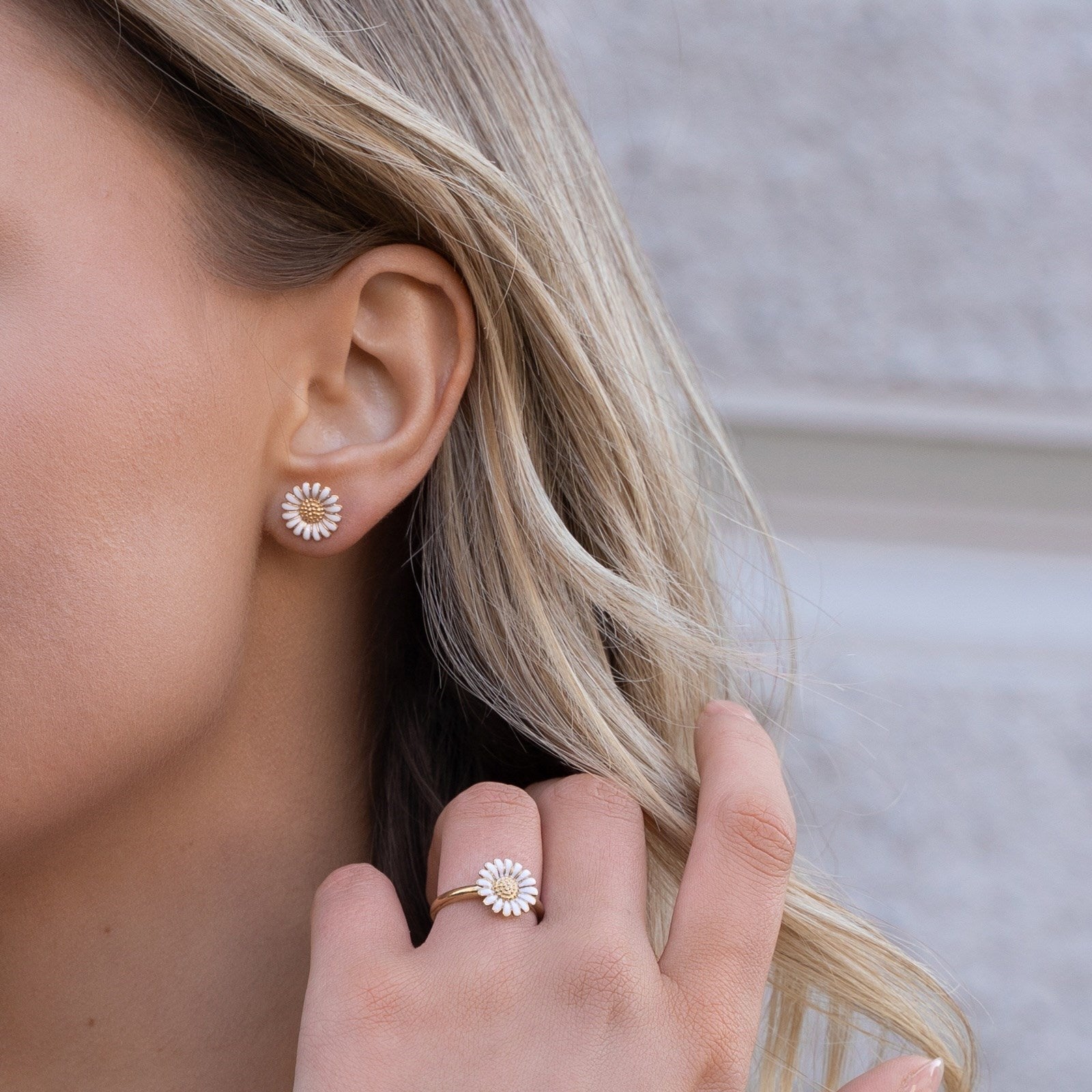 Goldpl. silver earrings Marguerite 10mm